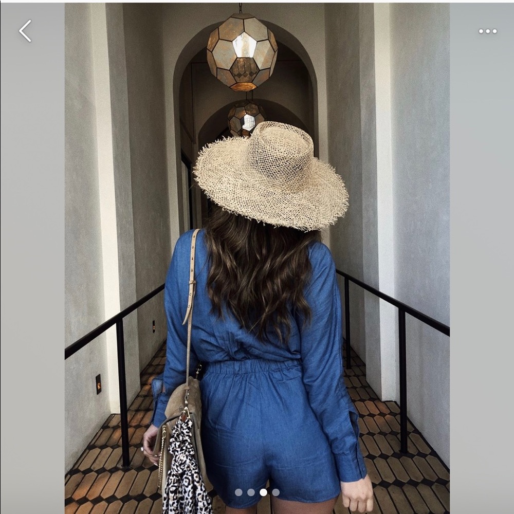 Malibu Romper - Picture 3 of 6